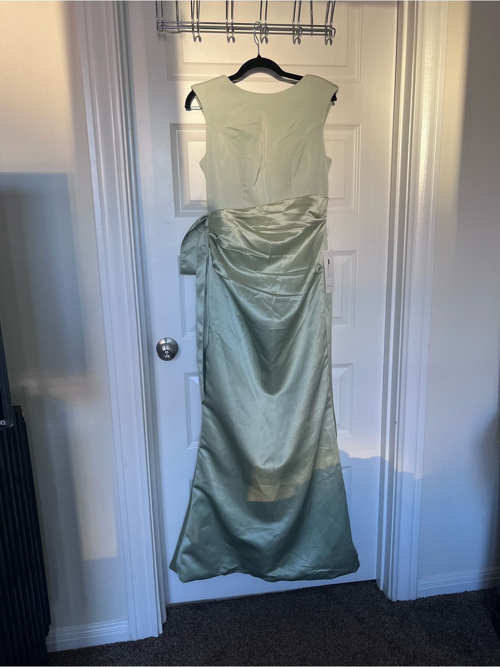 Sleeveless Light Green Satin Maxi Dress with Draped Waist